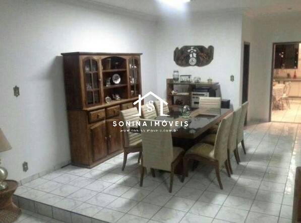 Casa à venda com 4 quartos, 400m² - Foto 14