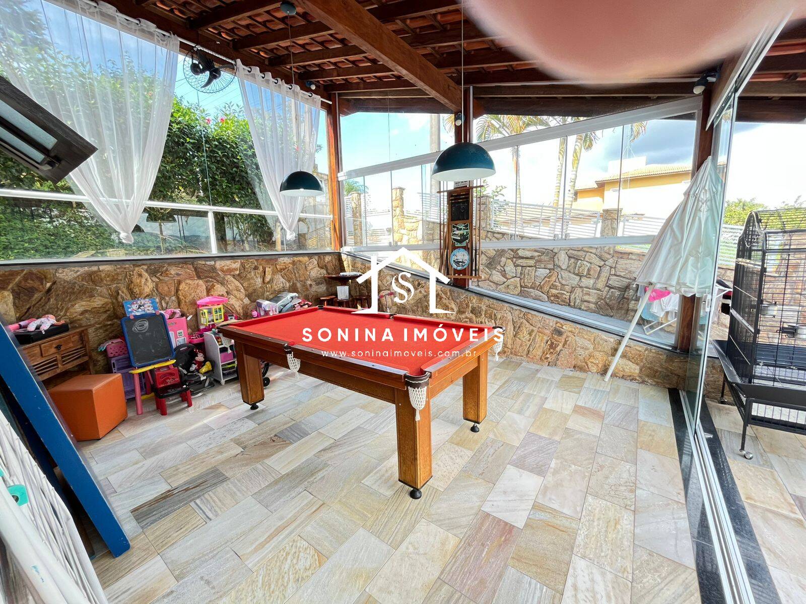 Casa, 4 quartos, 249 m² - Foto 9