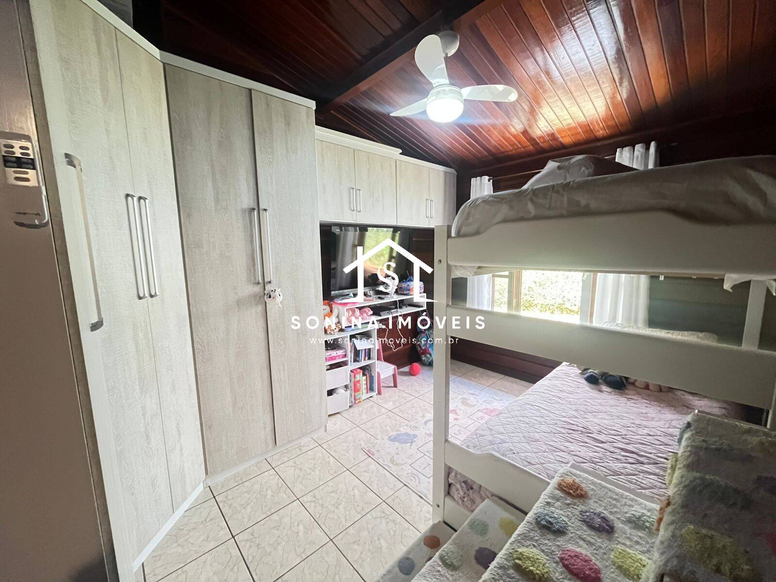Casa, 4 quartos, 249 m² - Foto 40