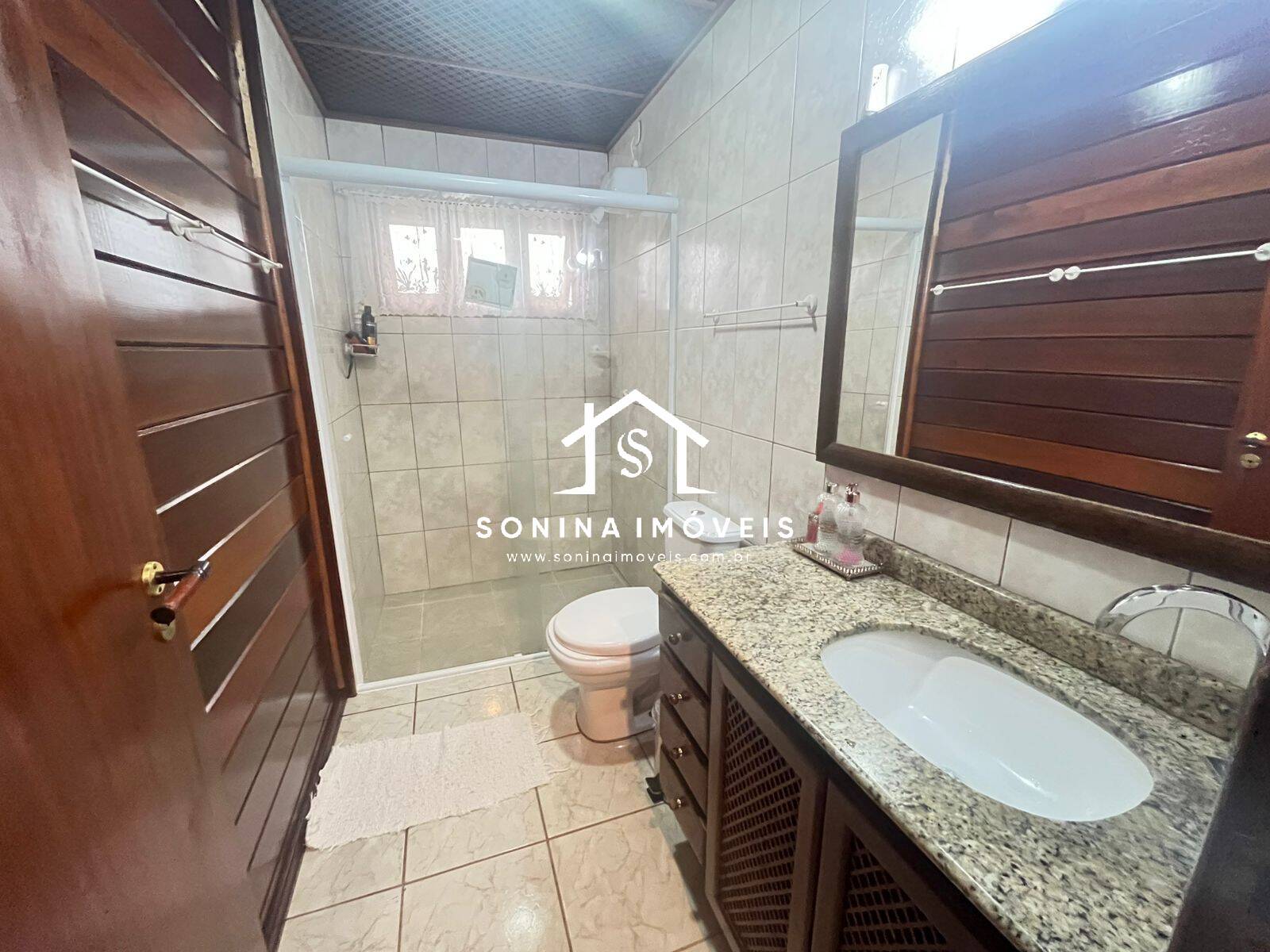 Casa, 4 quartos, 249 m² - Foto 43