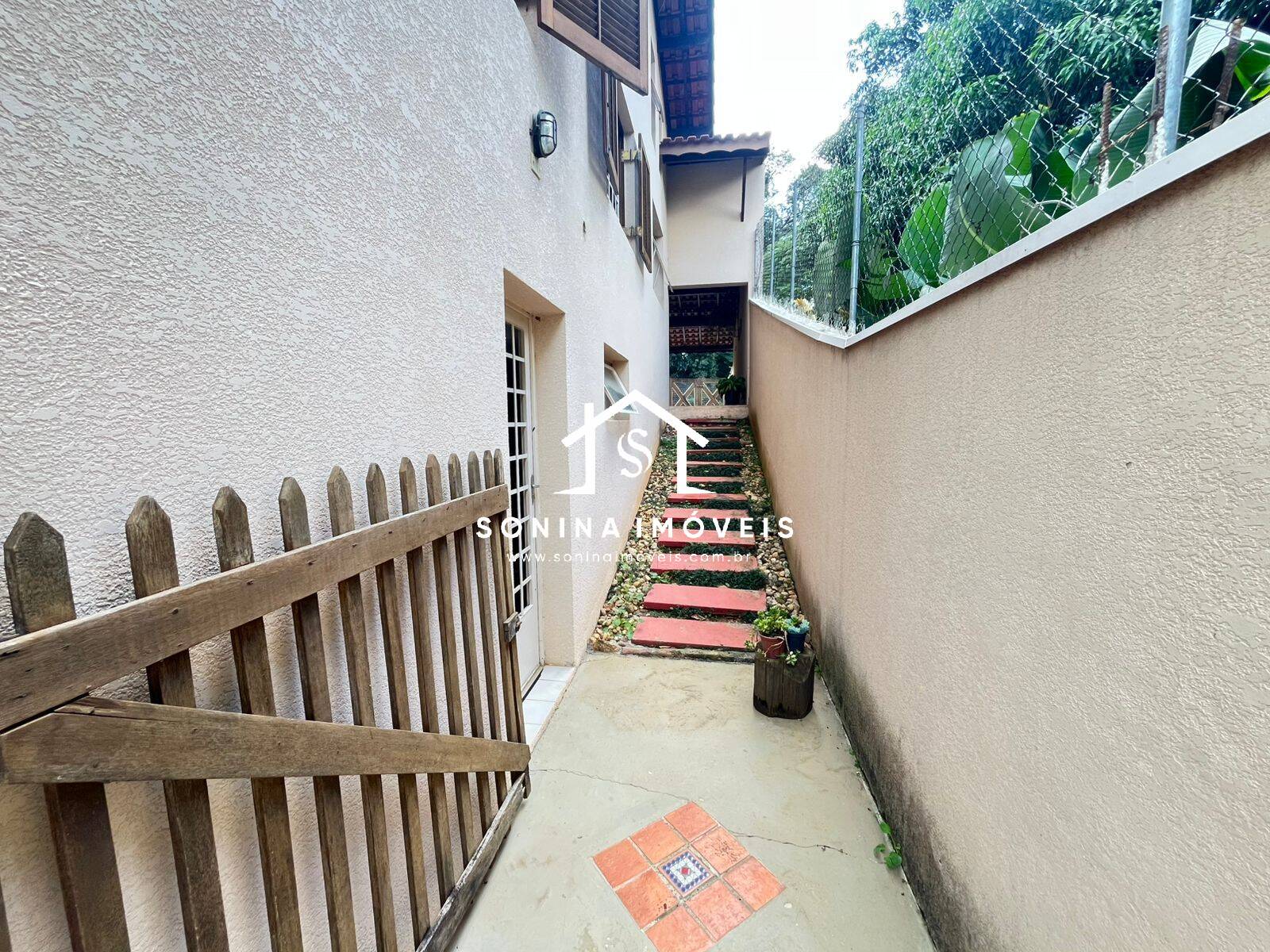 Casa, 4 quartos, 229 m² - Foto 29