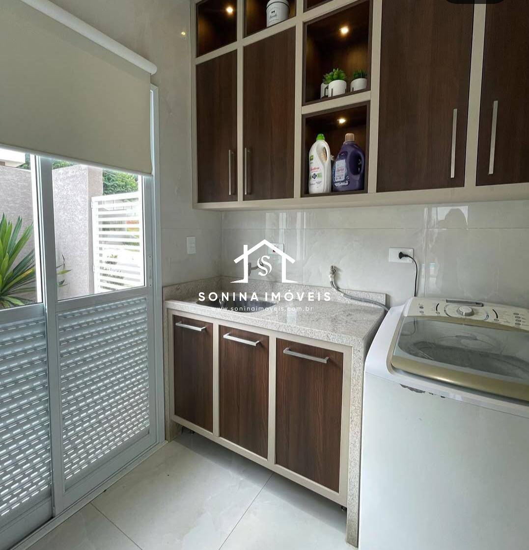 Casa, 3 quartos, 223 m² - Foto 24