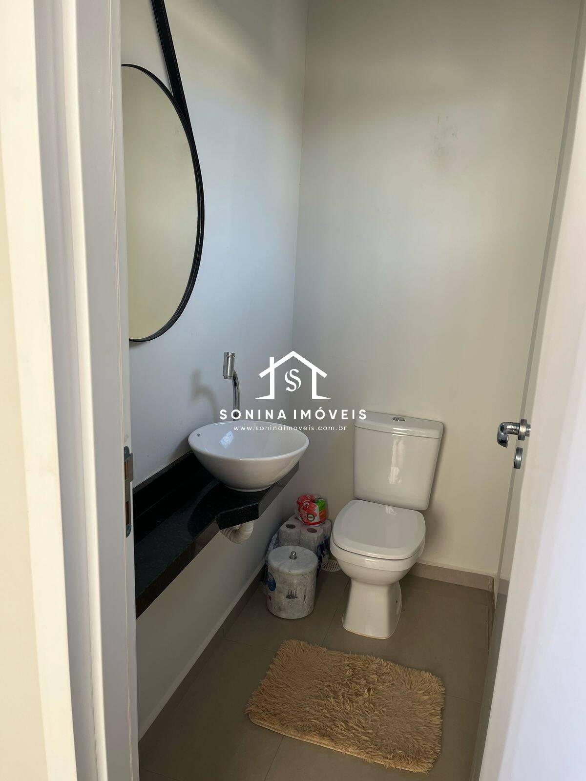 Casa à venda com 3 quartos, 275m² - Foto 4