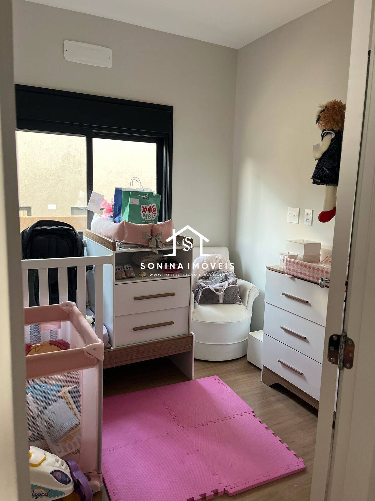 Casa à venda com 3 quartos, 275m² - Foto 16