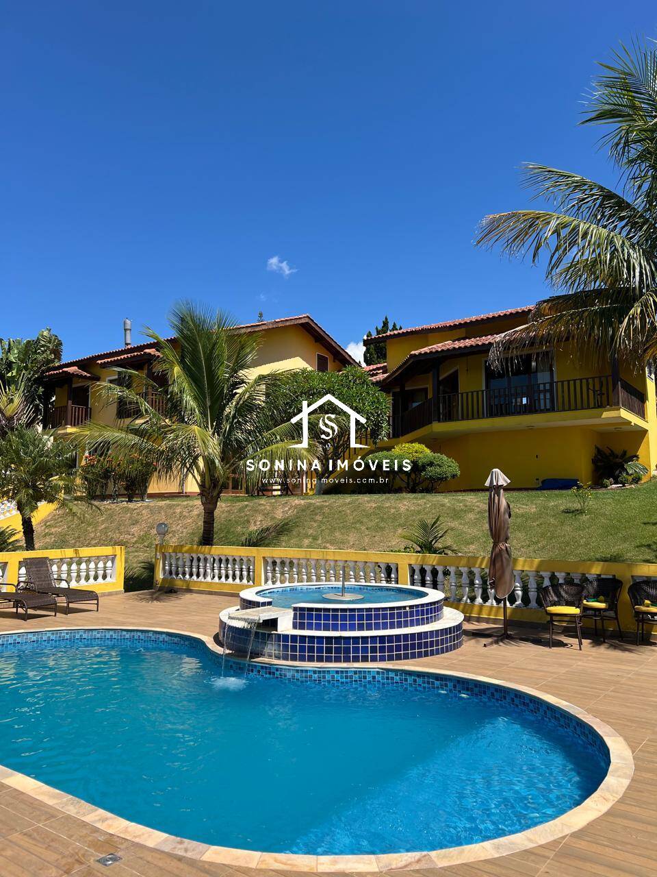 Casa à venda com 5 quartos, 600m² - Foto 9