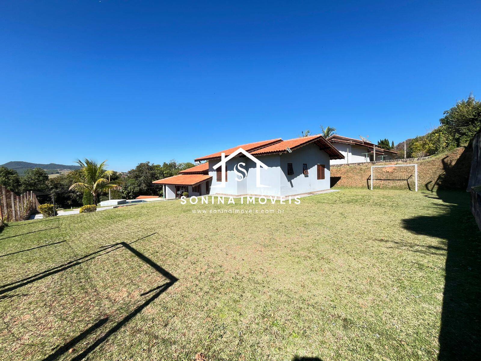 Casa à venda com 3 quartos, 180m² - Foto 27