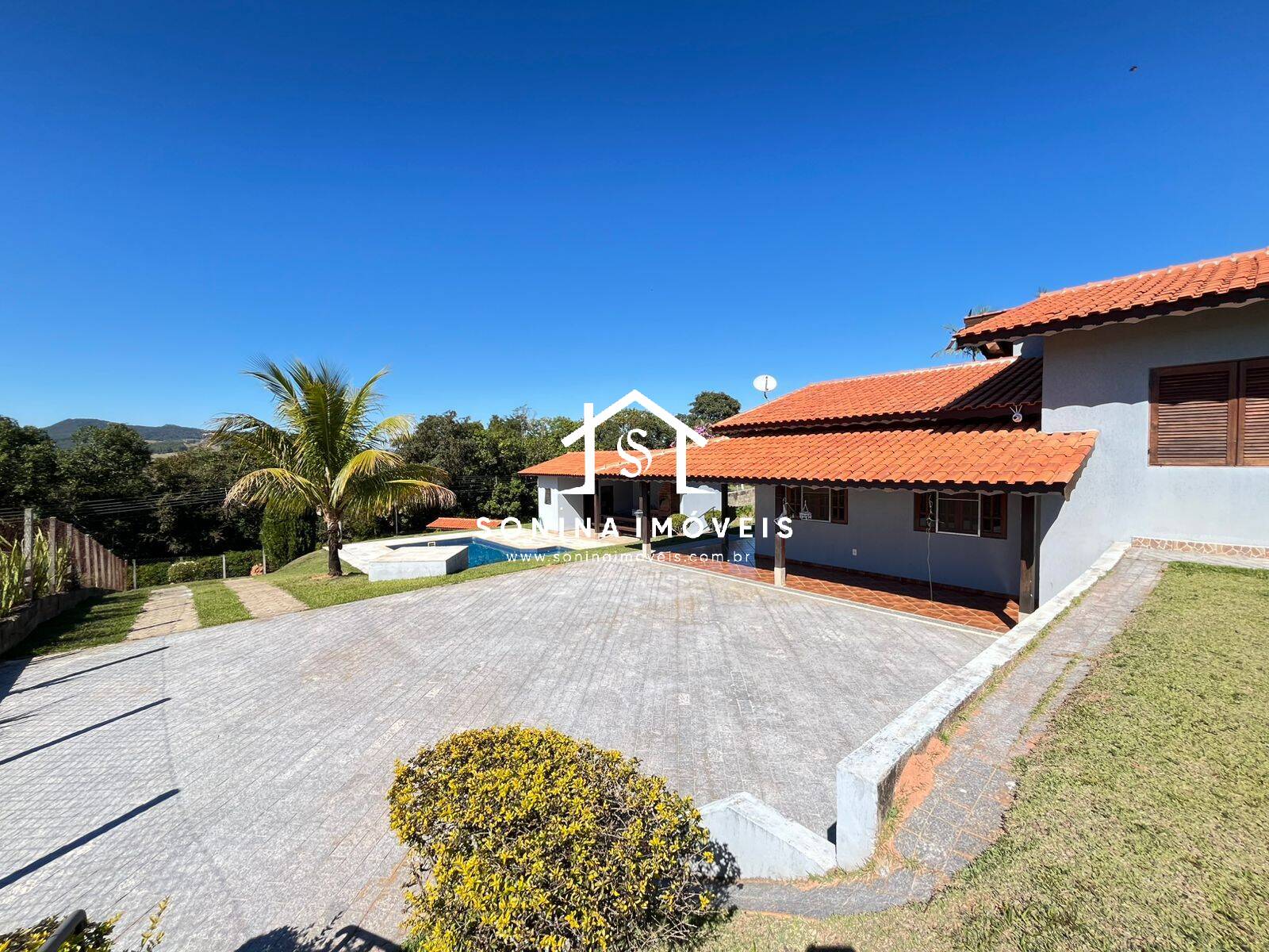 Casa à venda com 3 quartos, 180m² - Foto 32