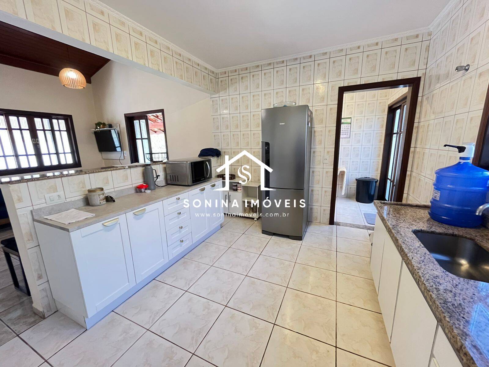 Casa à venda com 3 quartos, 180m² - Foto 57
