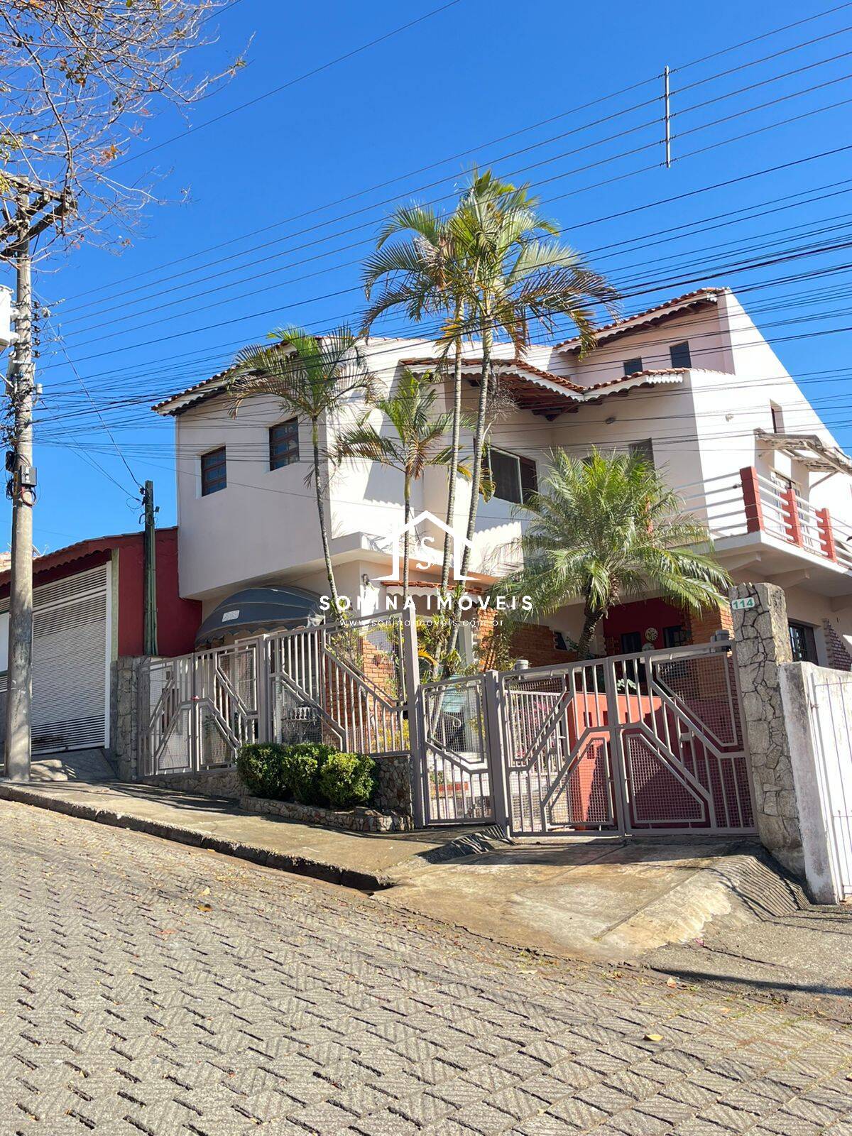 Casa à venda com 3 quartos, 280m² - Foto 3