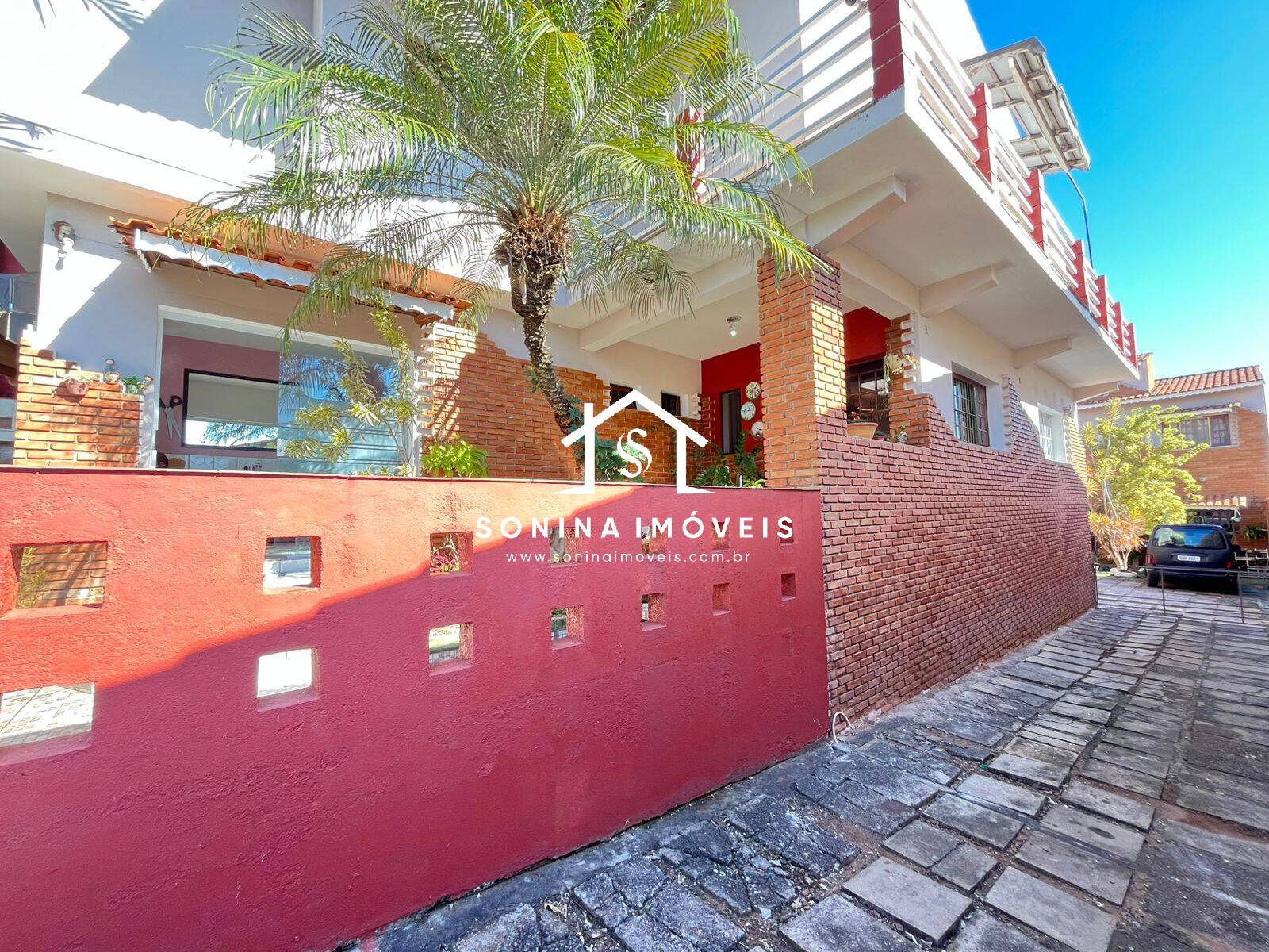 Casa à venda com 3 quartos, 280m² - Foto 10
