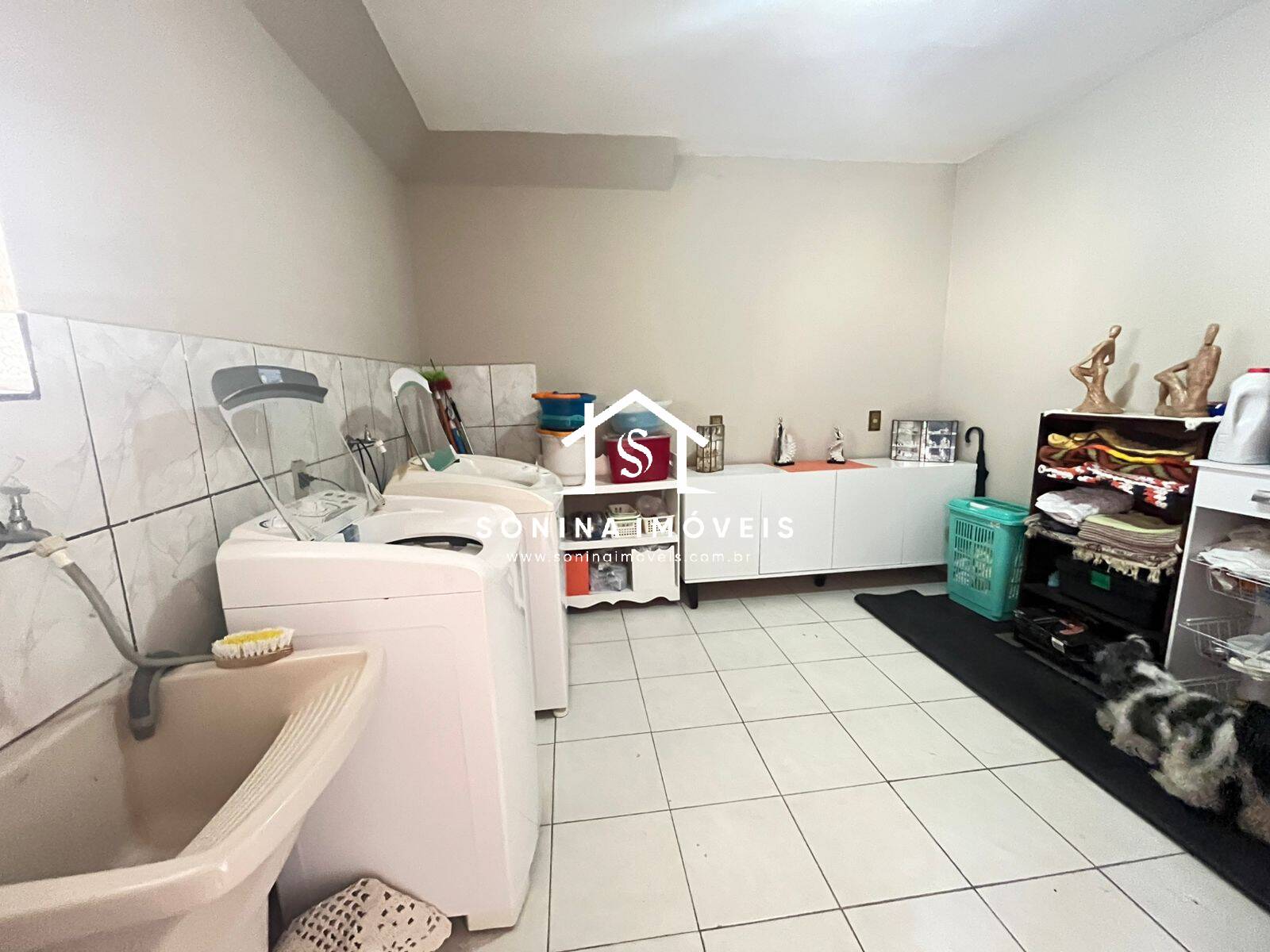 Casa, 4 quartos, 302 m² - Foto 25