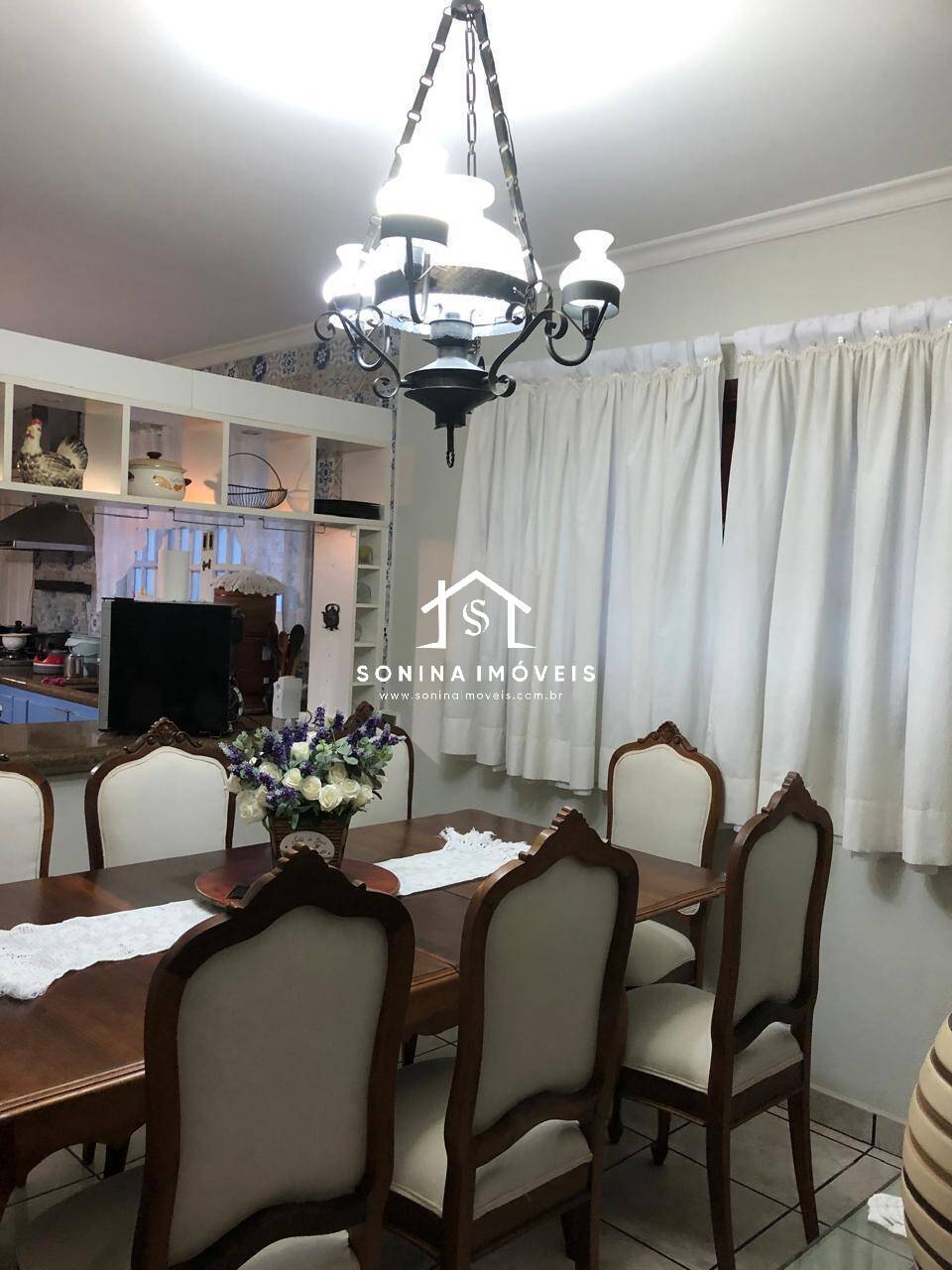 Casa, 3 quartos, 213 m² - Foto 6