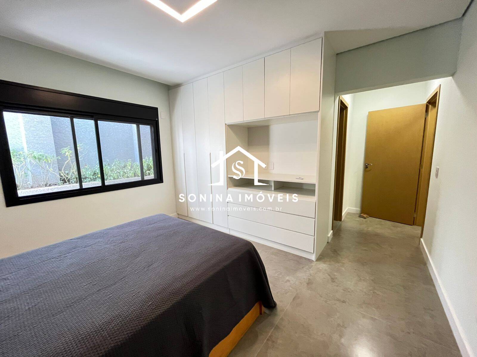 Casa à venda com 3 quartos, 291m² - Foto 14