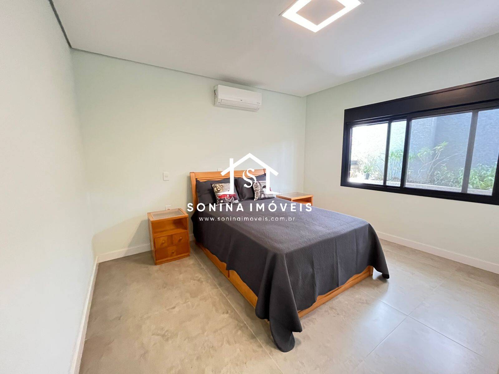 Casa à venda com 3 quartos, 291m² - Foto 13