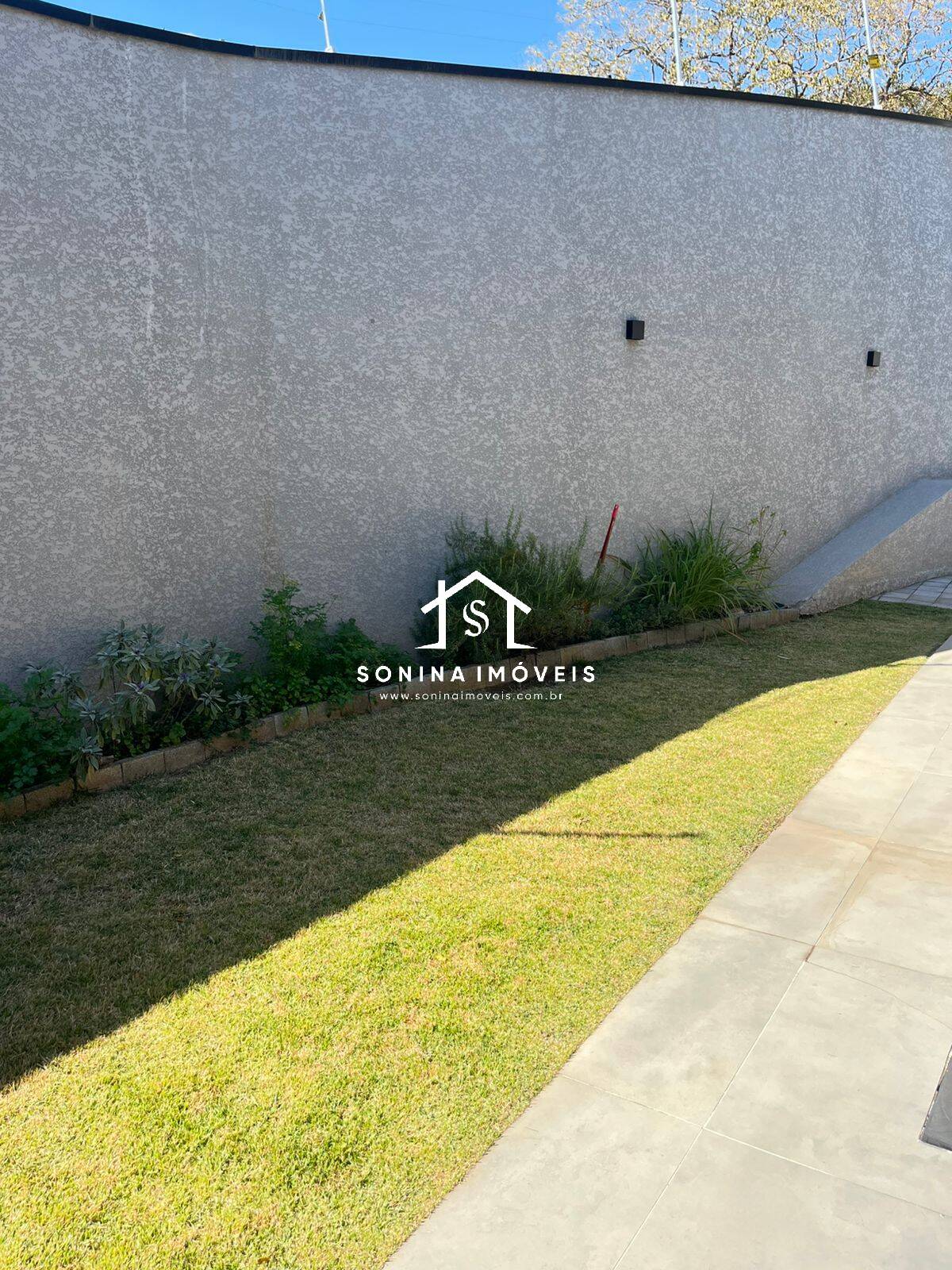 Casa à venda com 3 quartos, 291m² - Foto 24