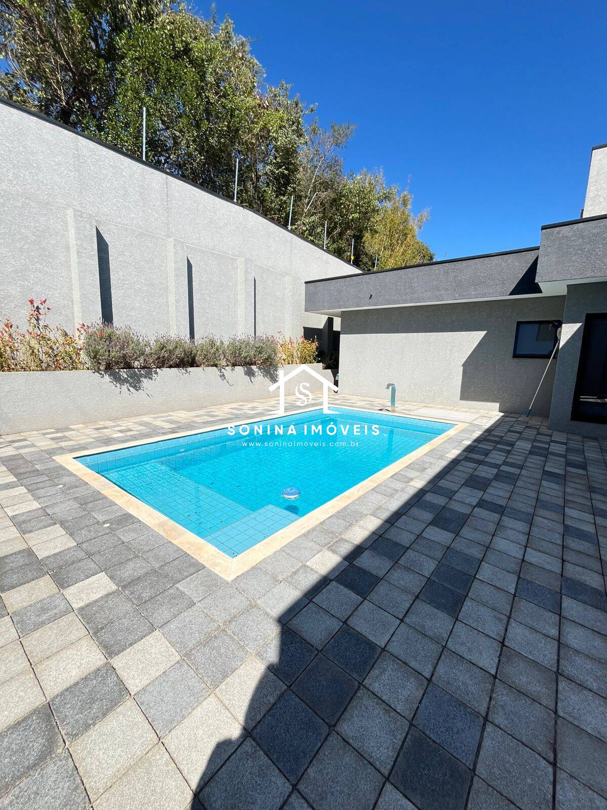 Casa à venda com 3 quartos, 291m² - Foto 30