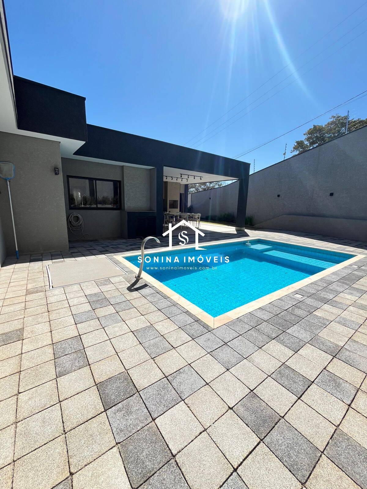 Casa à venda com 3 quartos, 291m² - Foto 32