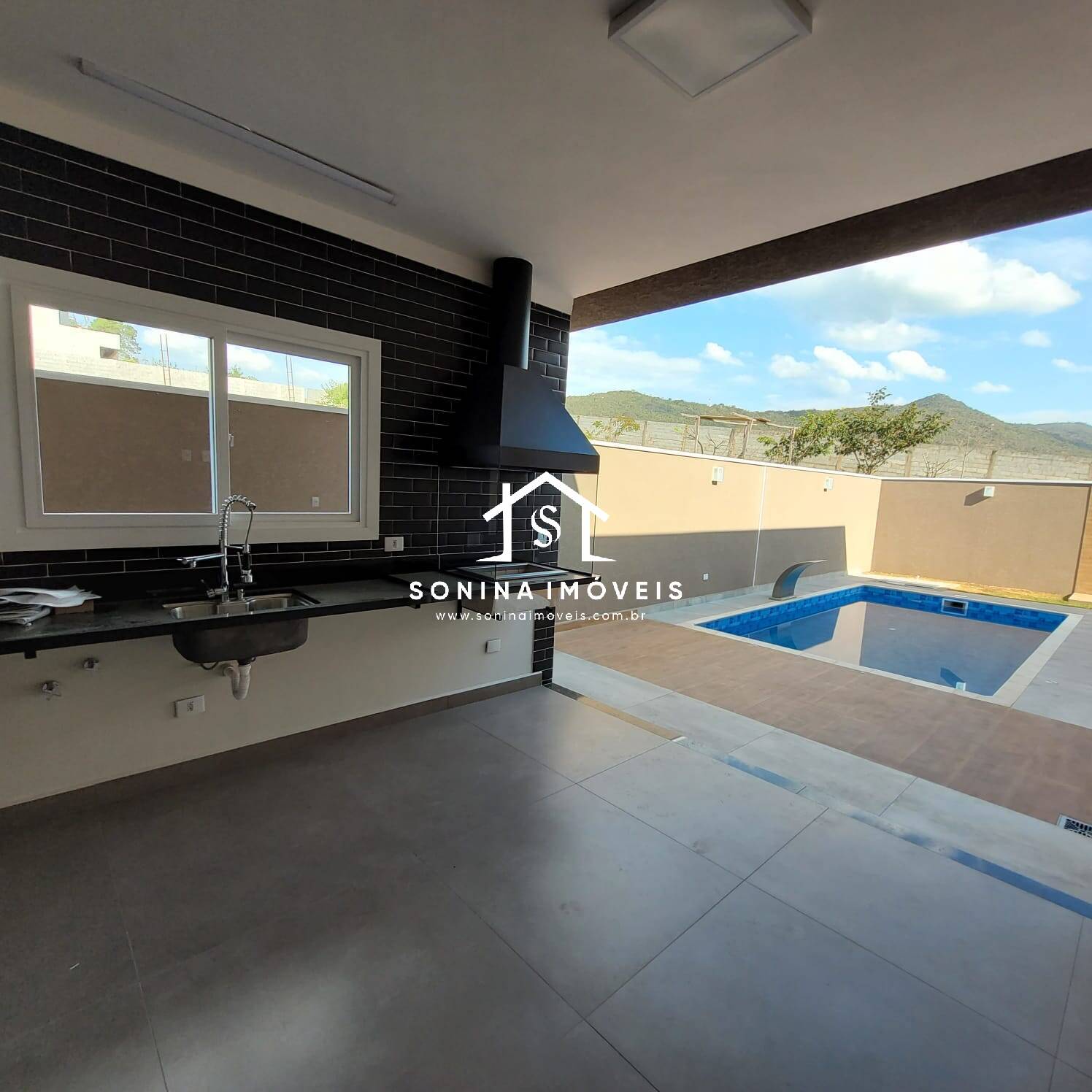 Casa à venda com 3 quartos, 192m² - Foto 6