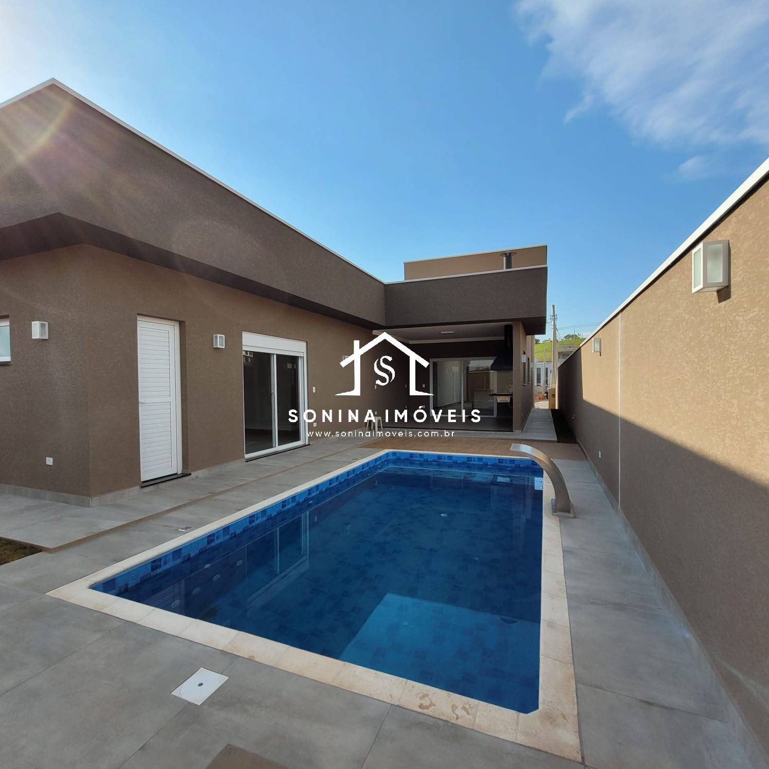 Casa à venda com 3 quartos, 192m² - Foto 7