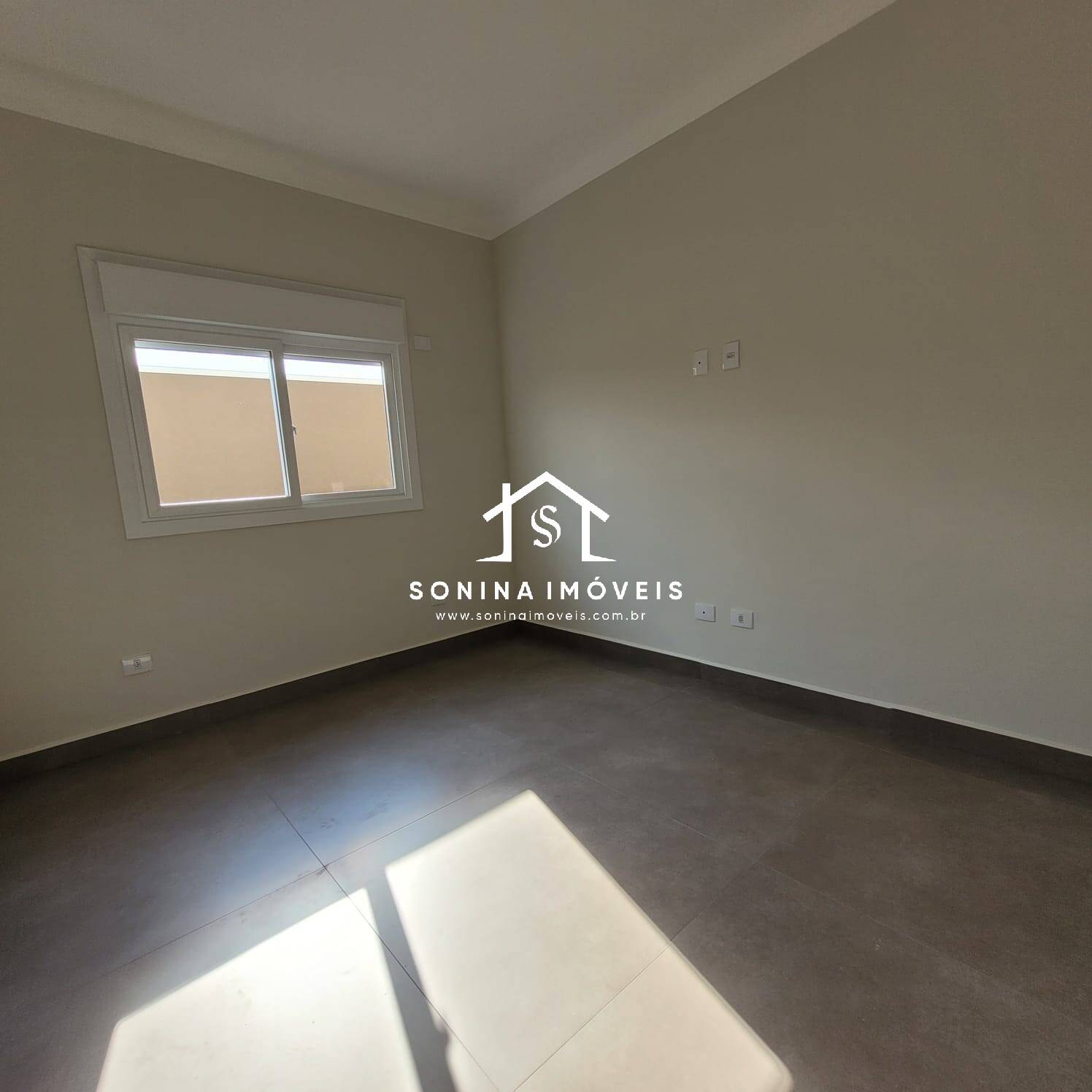 Casa à venda com 3 quartos, 192m² - Foto 12