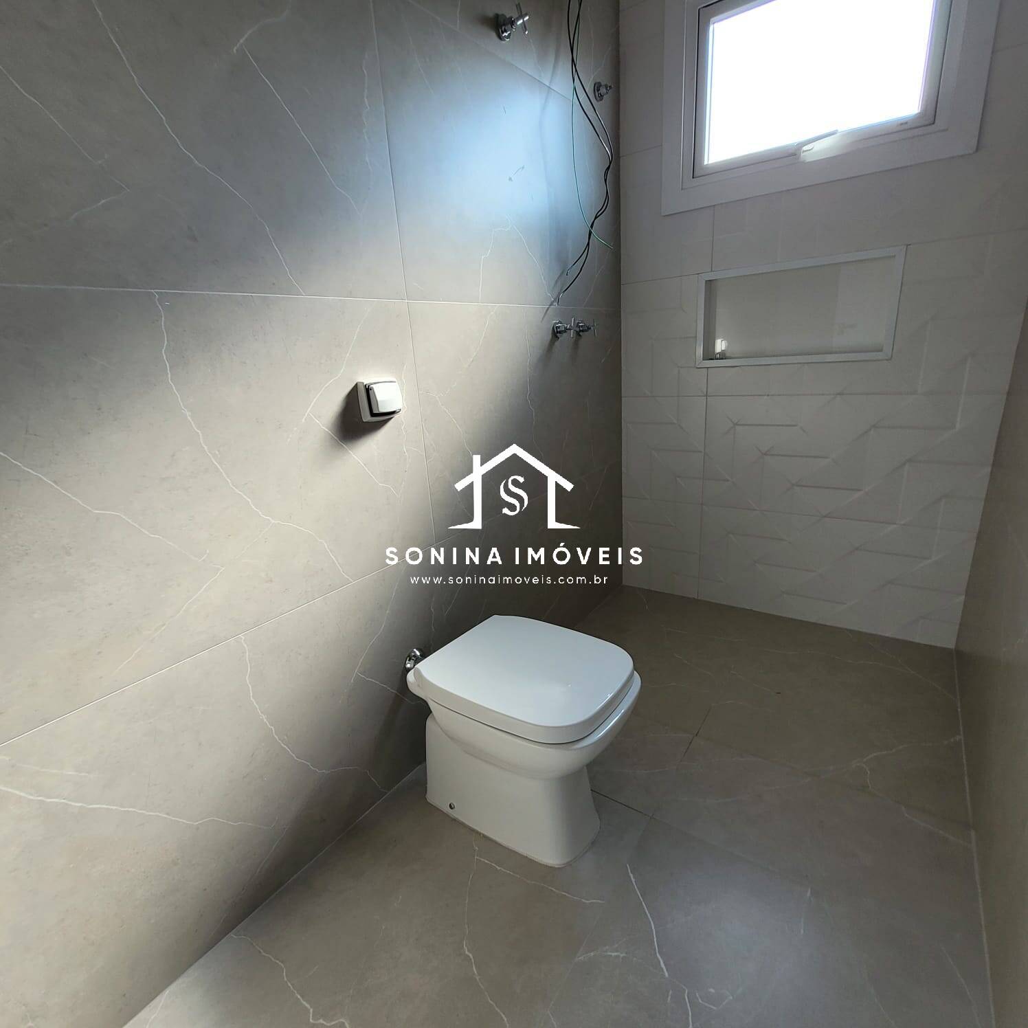 Casa à venda com 3 quartos, 192m² - Foto 18