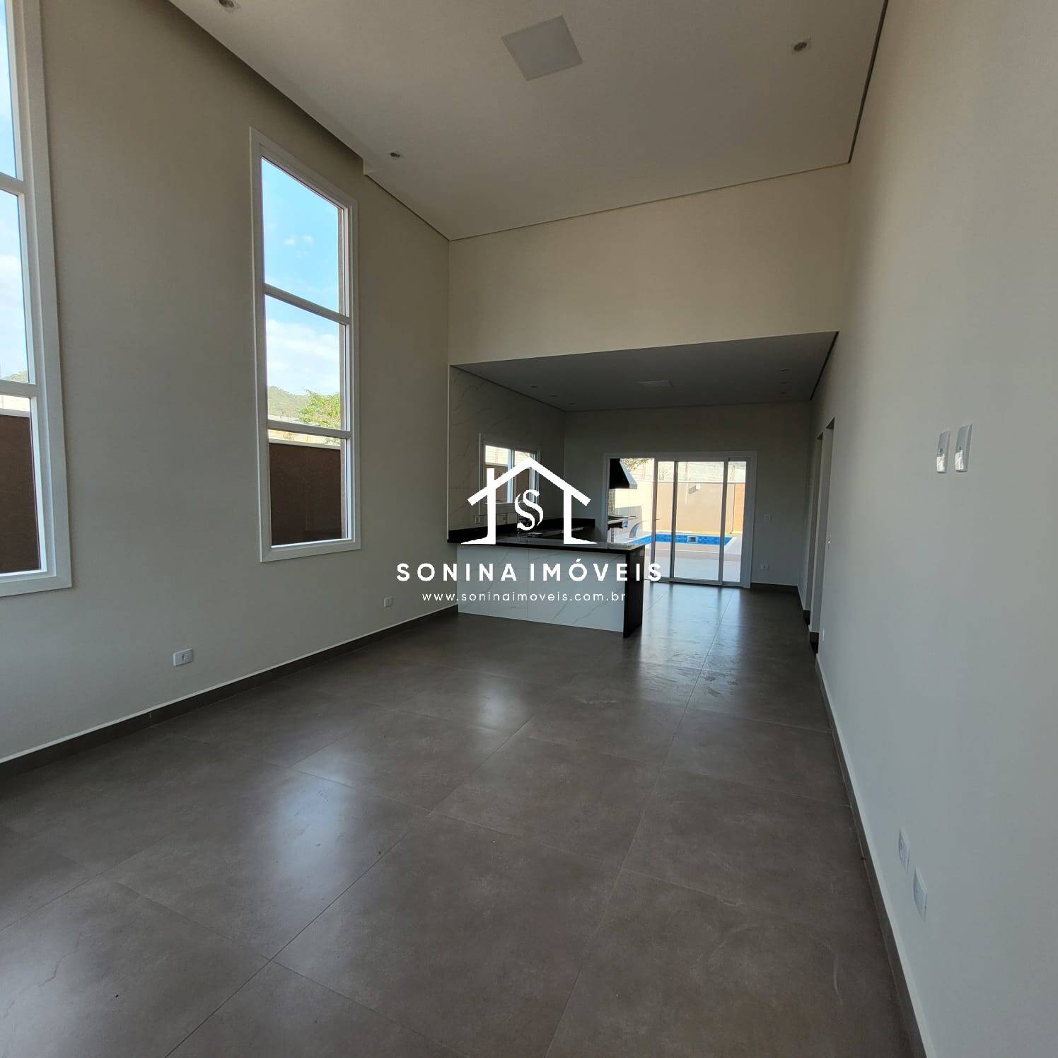 Casa à venda com 3 quartos, 192m² - Foto 13
