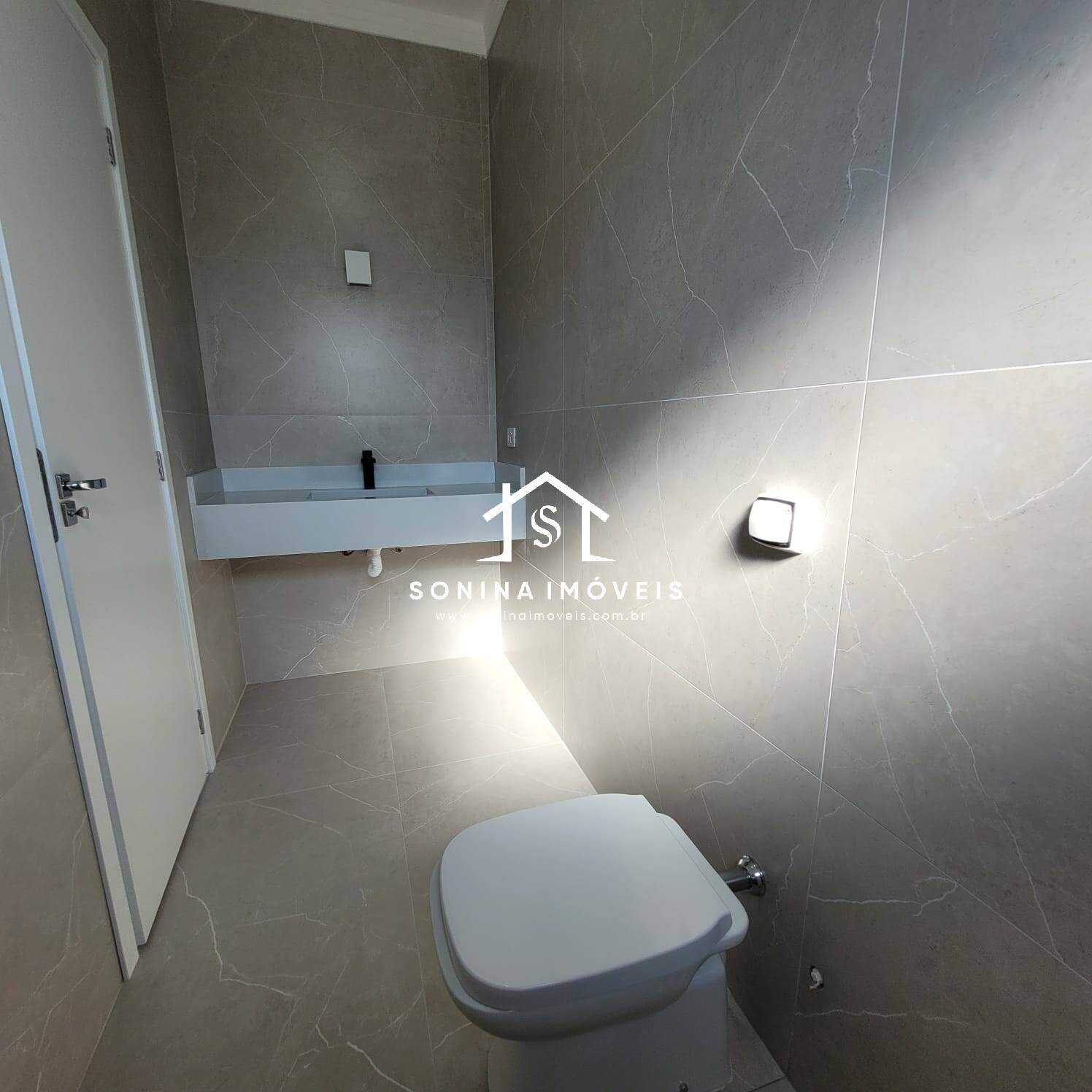 Casa à venda com 3 quartos, 192m² - Foto 20