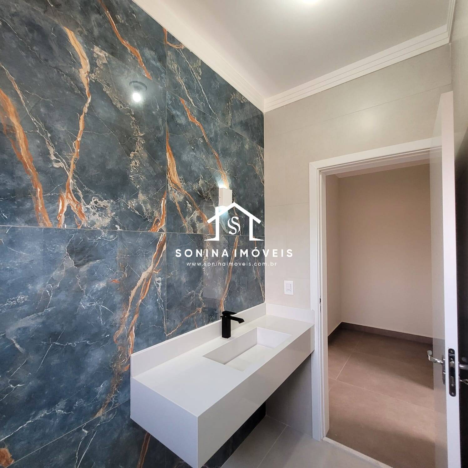 Casa à venda com 3 quartos, 192m² - Foto 17