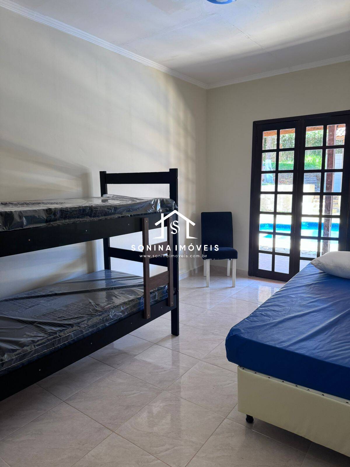 Casa para alugar com 3 quartos, 160m² - Foto 19