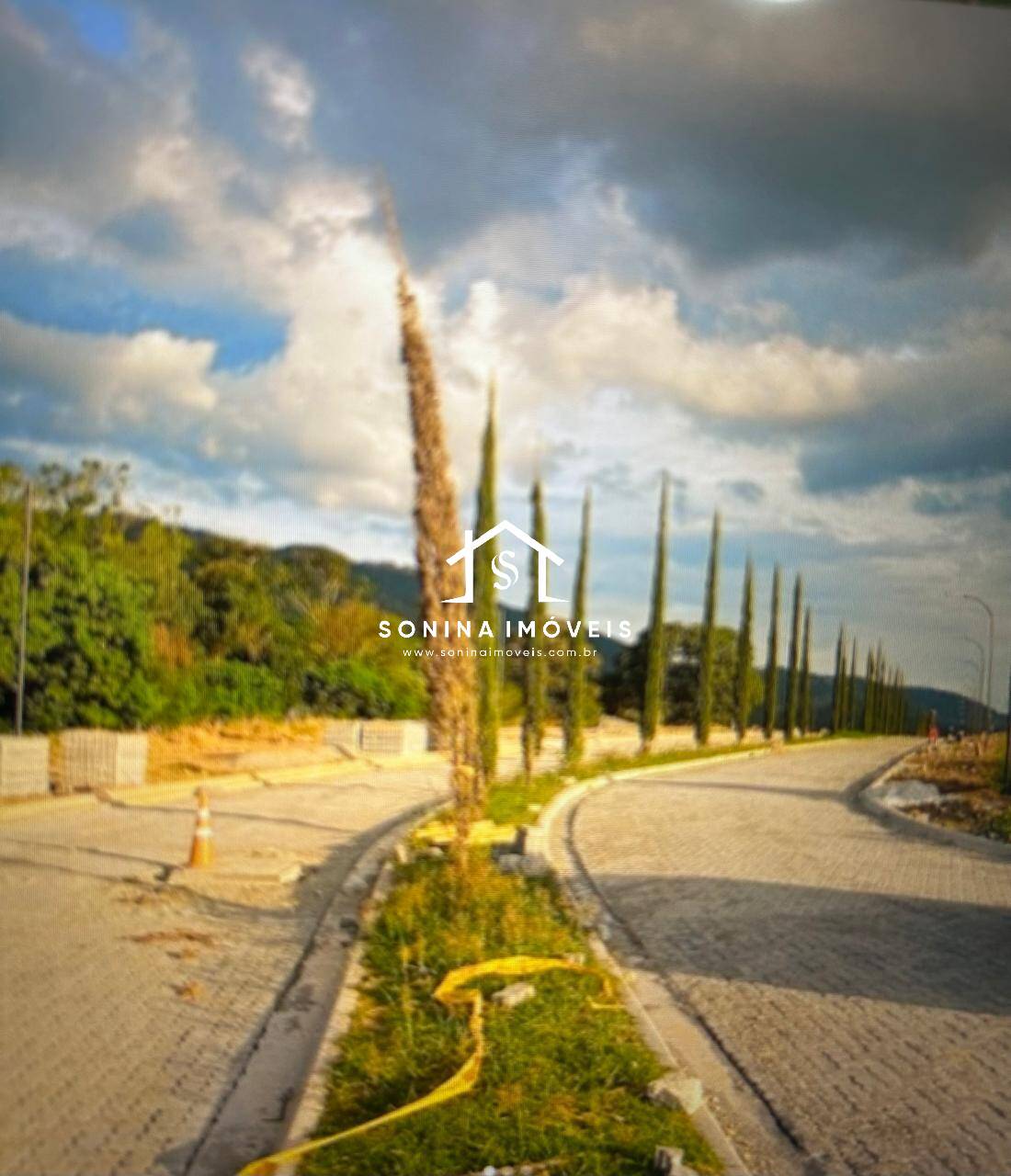 Terreno, 370 m² - Foto 1