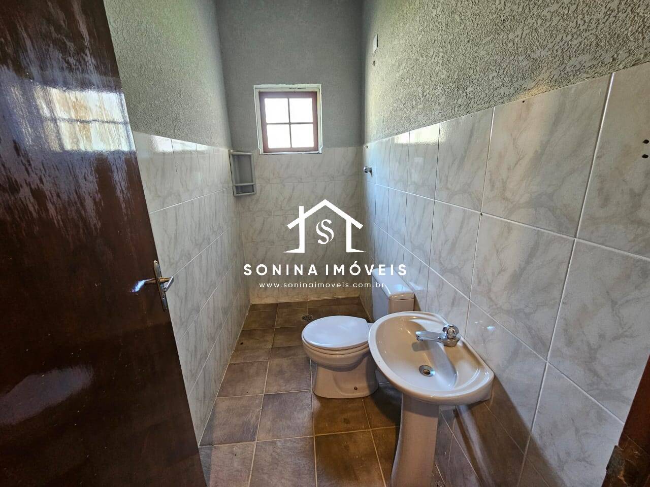 Casa à venda e aluguel com 6 quartos, 376m² - Foto 26