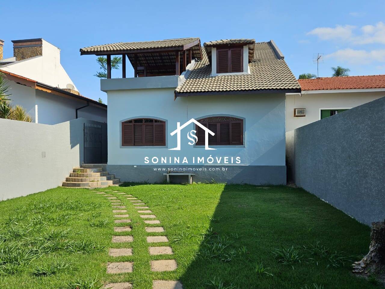 Casa à venda e aluguel com 6 quartos, 376m² - Foto 24