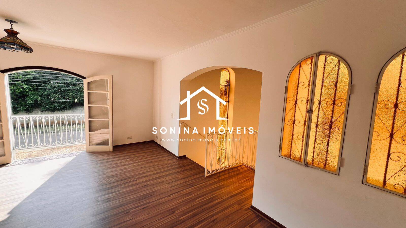 Casa, 5 quartos, 225 m² - Foto 2