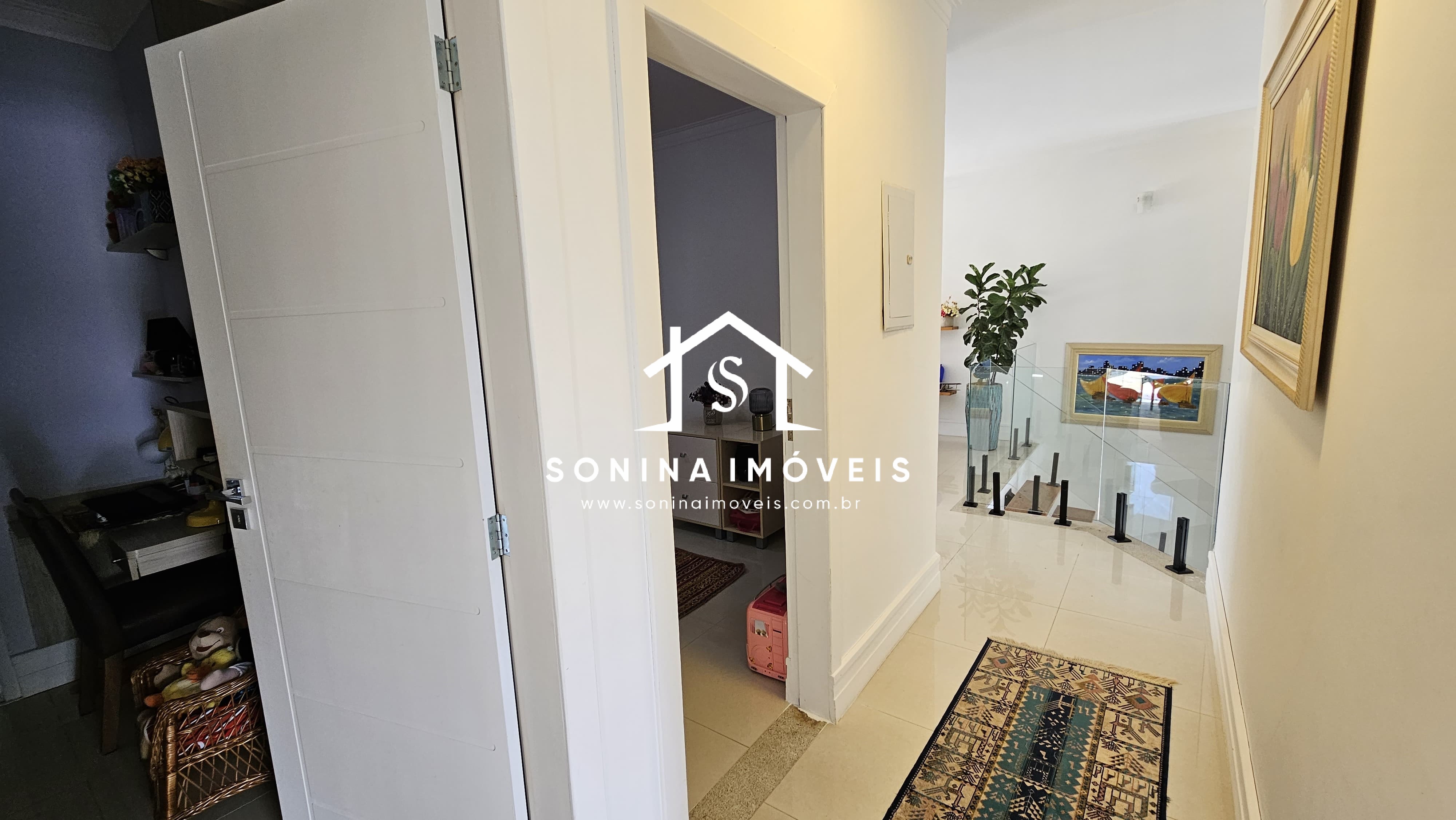 Casa de Condomínio à venda com 4 quartos, 380m² - Foto 10