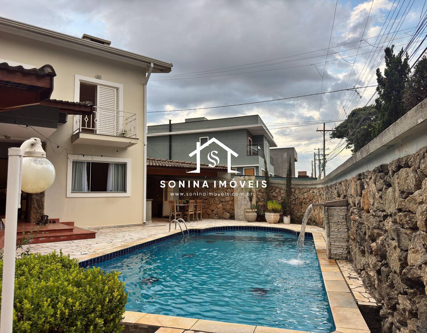 Casa, 3 quartos, 260 m² - Foto 3