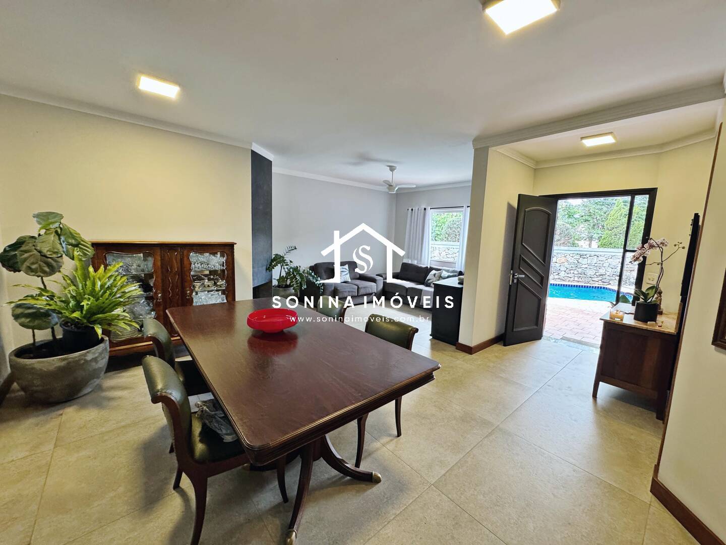 Casa, 3 quartos, 260 m² - Foto 10