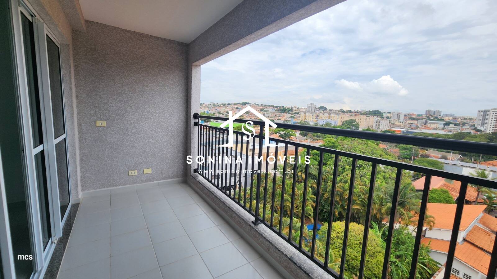 Apartamento para alugar com 3 quartos, 105m² - Foto 3