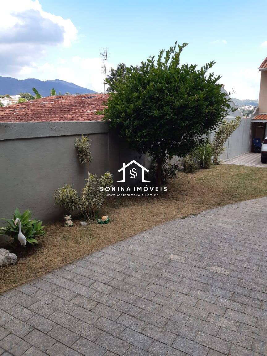 Casa, 5 quartos, 256 m² - Foto 2