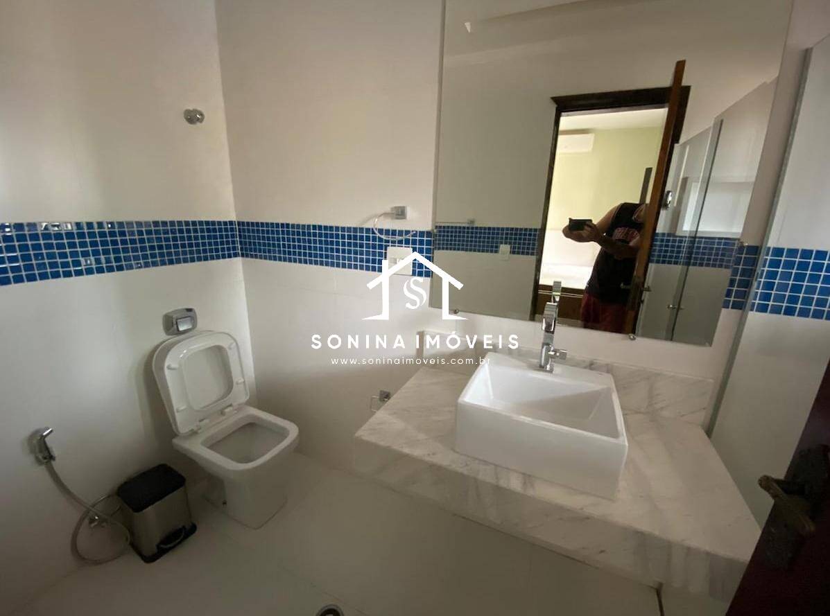Casa à venda com 7 quartos, 1200m² - Foto 24
