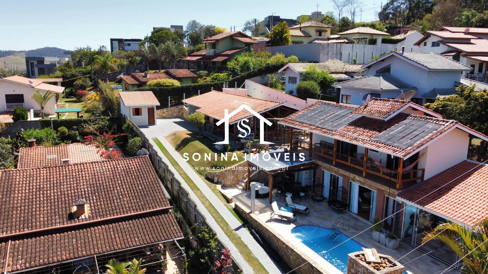 Casa, 4 quartos, 249 m² - Foto 3