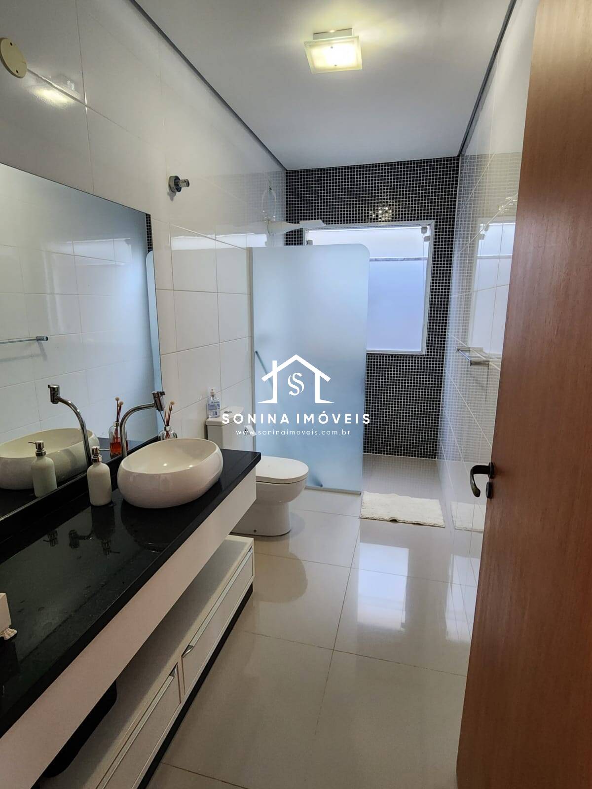 Casa, 3 quartos, 230 m² - Foto 16