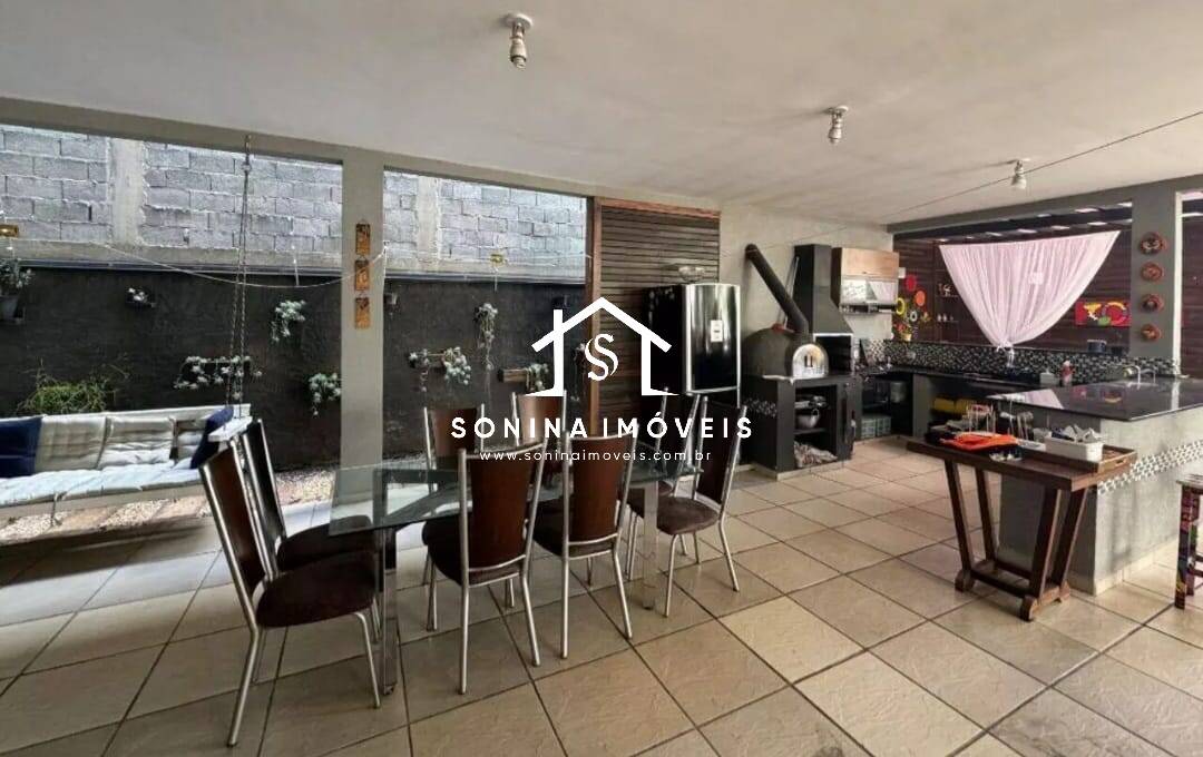 Casa, 3 quartos, 230 m² - Foto 13
