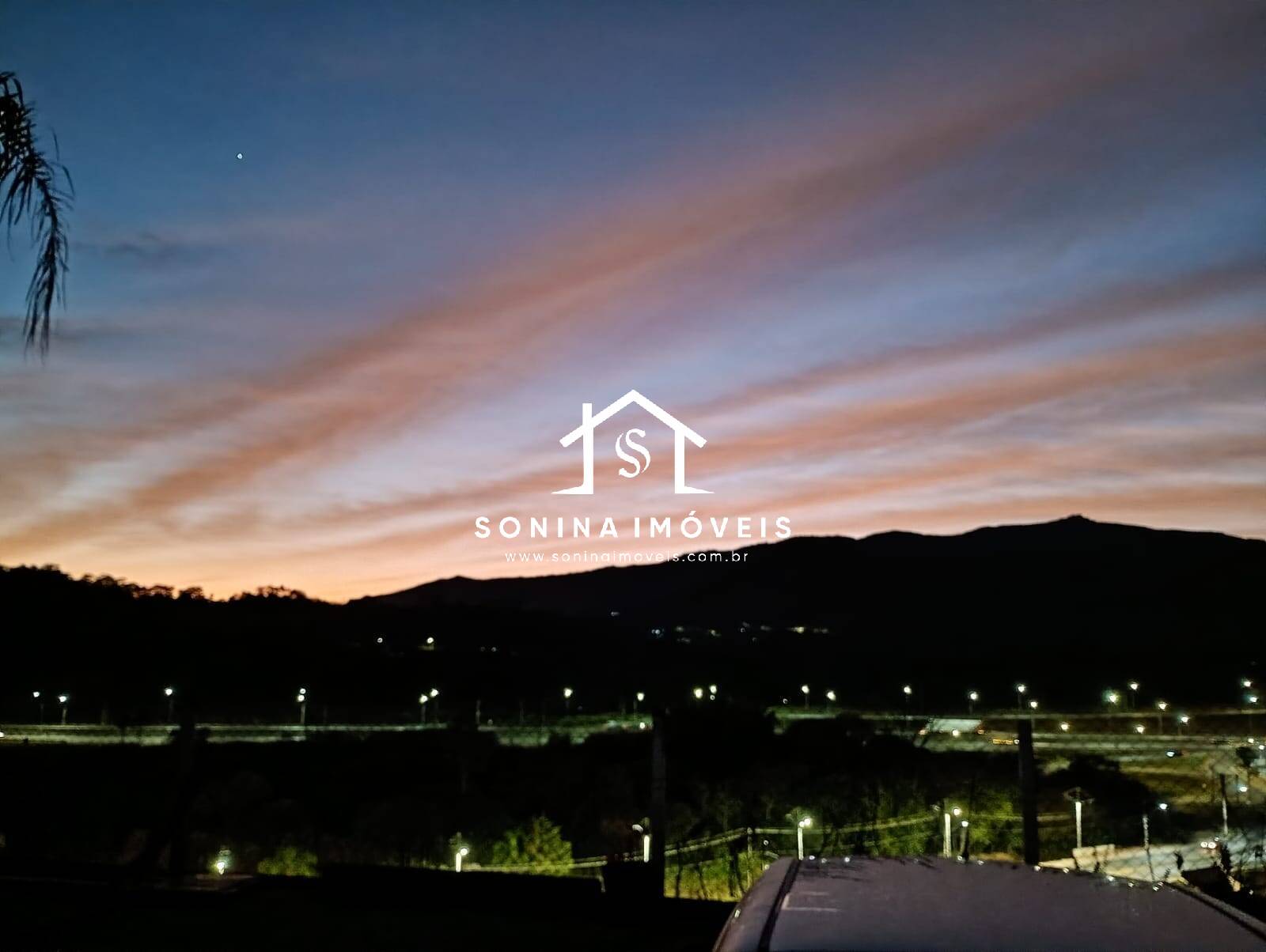 Casa, 4 quartos, 300 m² - Foto 3