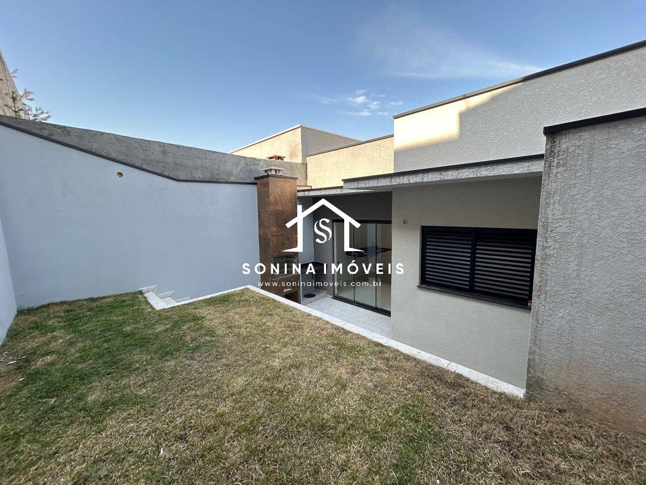 Casa, 3 quartos, 95 m² - Foto 2