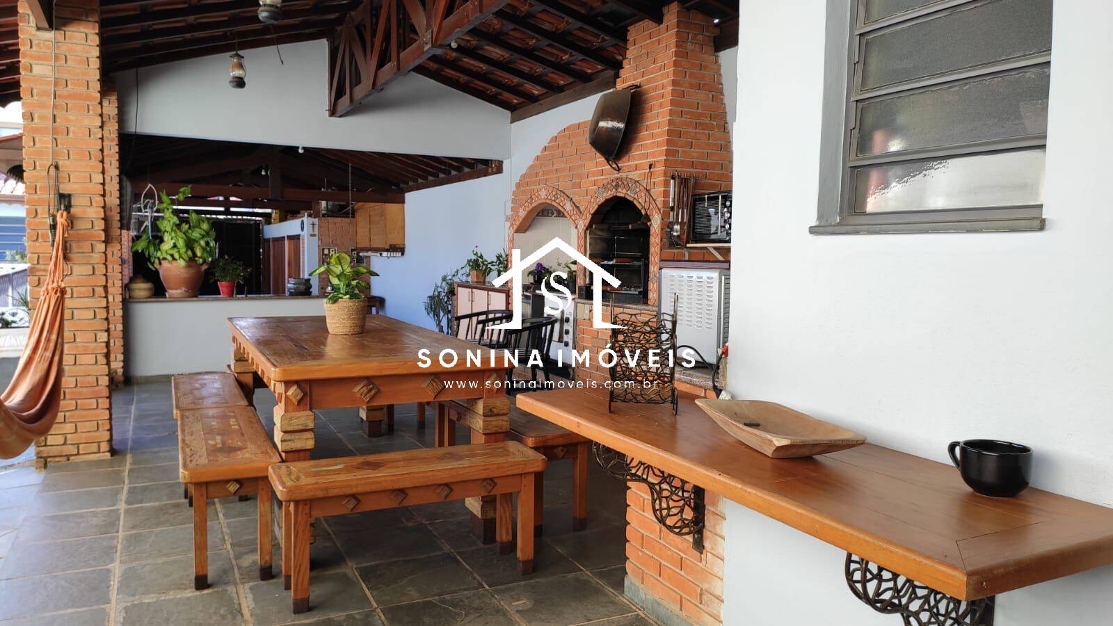 Casa, 3 quartos, 307 m² - Foto 3