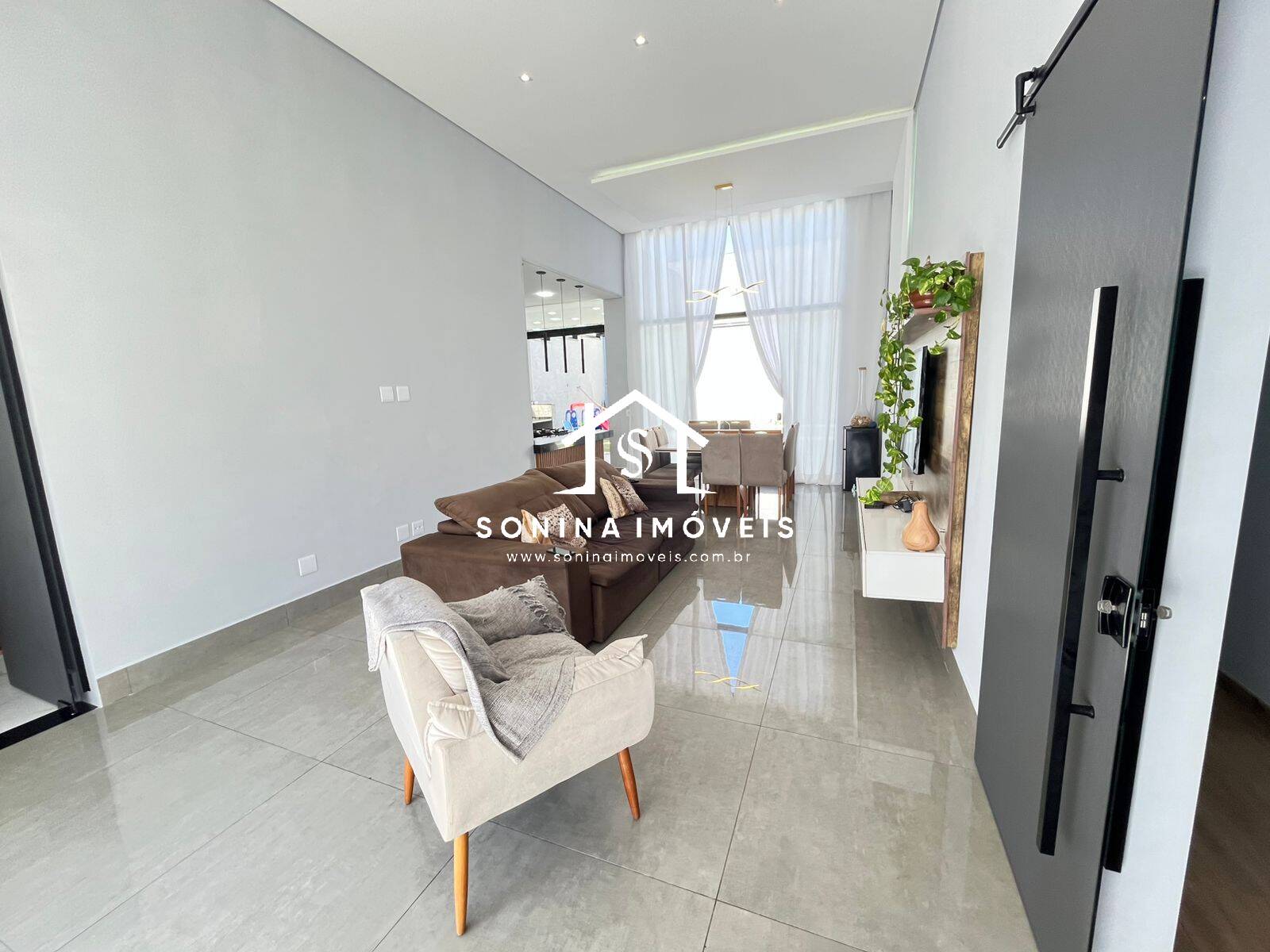 Casa, 3 quartos, 205 m² - Foto 4