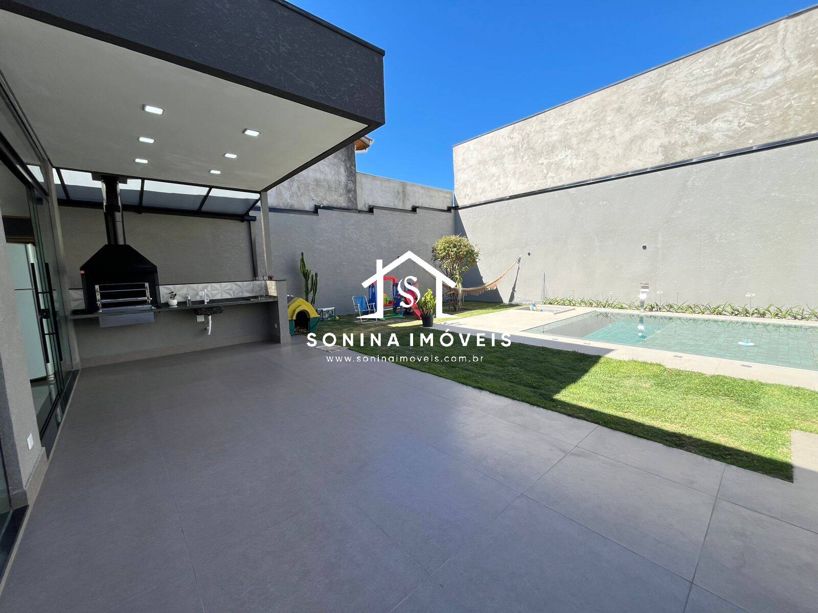 Casa, 3 quartos, 205 m² - Foto 14