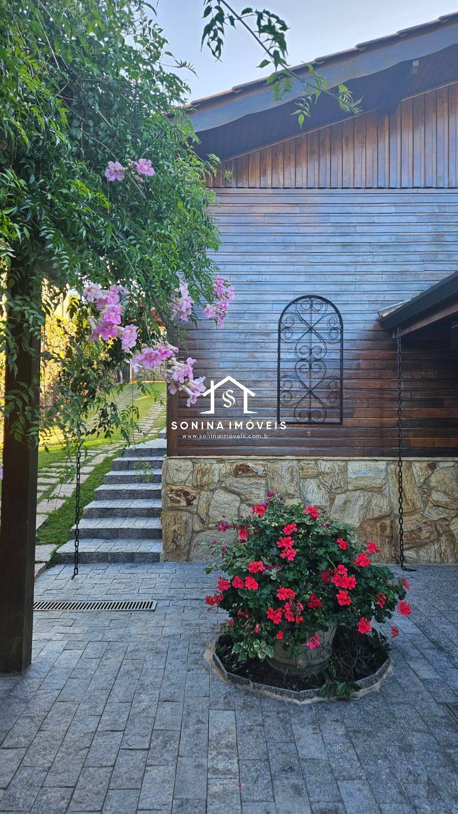 Casa, 4 quartos, 300 m² - Foto 26