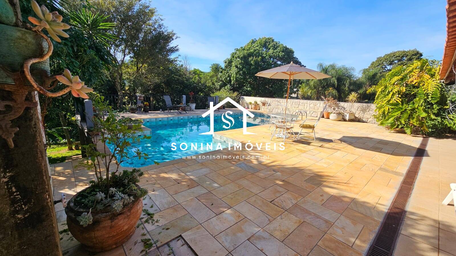 Casa, 4 quartos, 300 m² - Foto 28