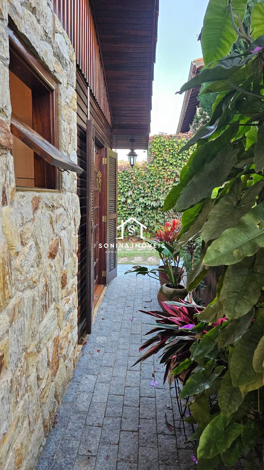 Casa, 4 quartos, 300 m² - Foto 42